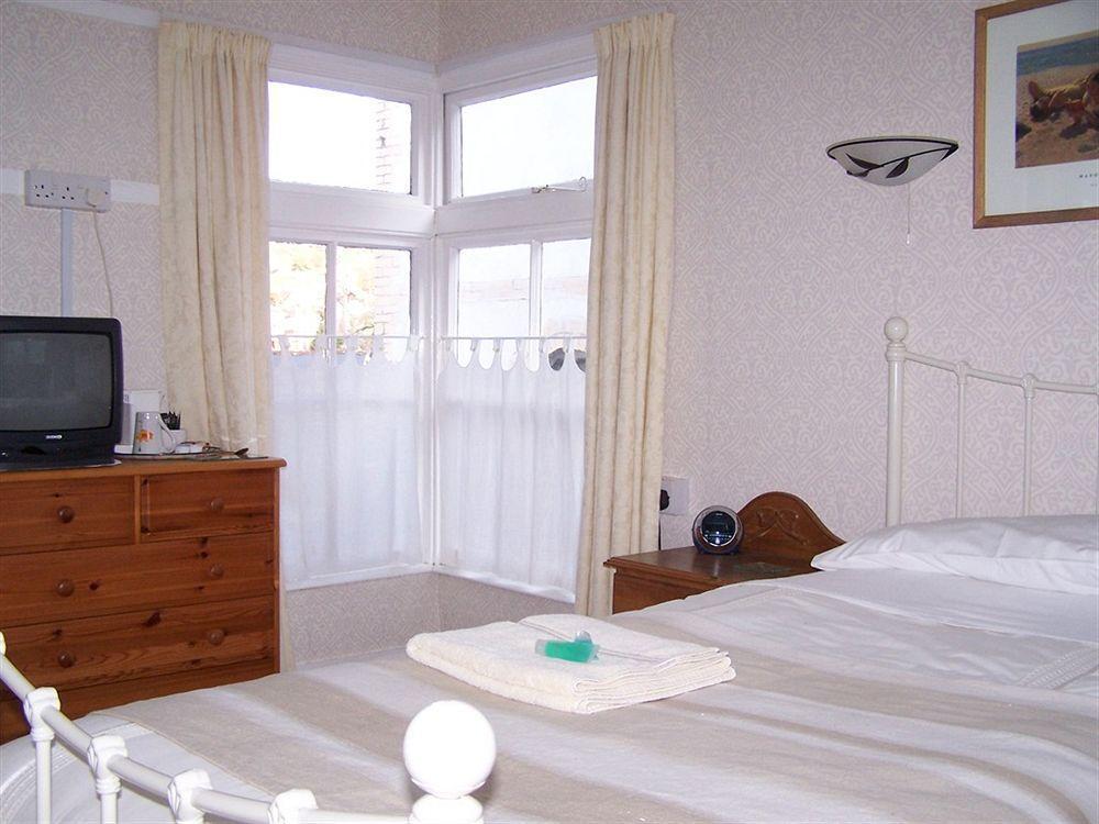 Rainbow Ridge Guest House 伊尔弗勒科姆 外观 照片